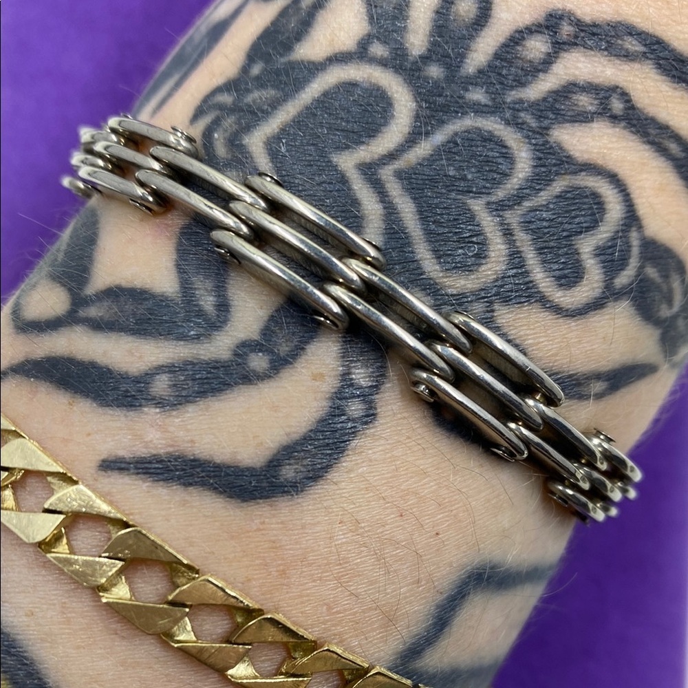 💛 Vintage Silver Gate Chain Bracelet